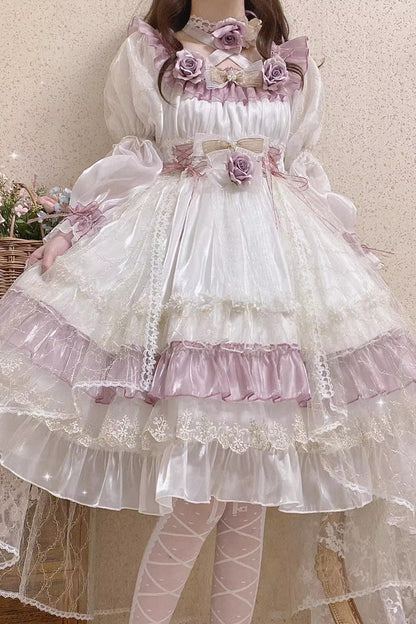 Finely Styled Dress with a Classic Vintage Look
