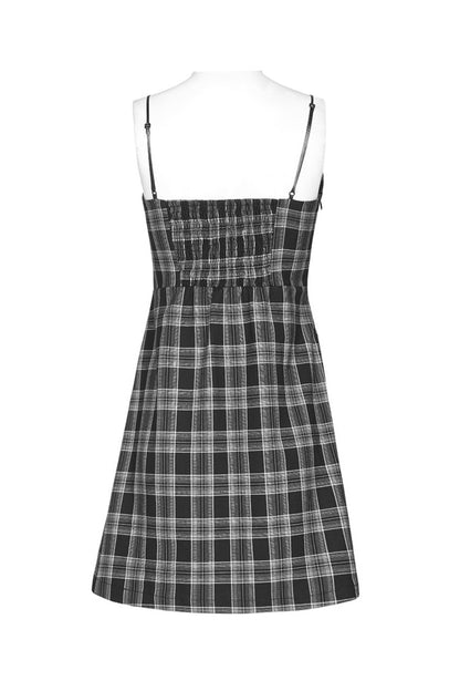 Finely Styled Dress with a Classic Vintage Look