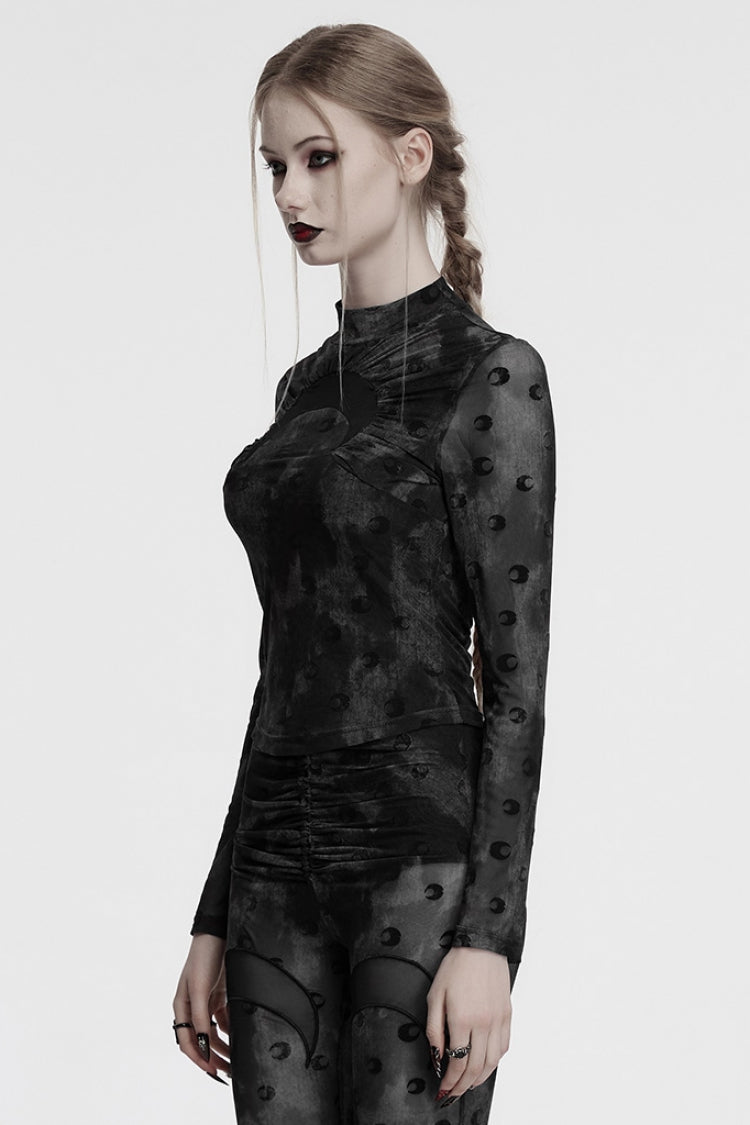 Classic Vintage Blouse with a Flattering Fit