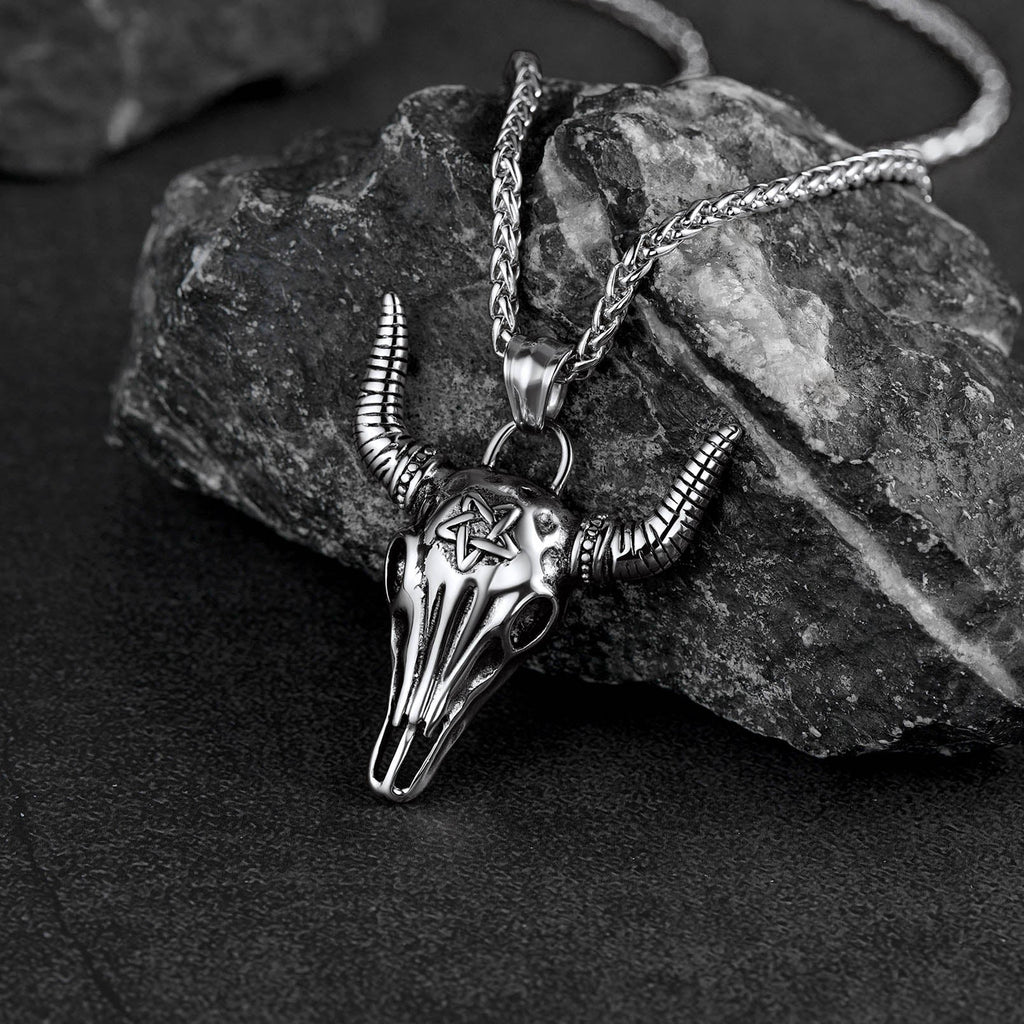 Flash Satanic Bull Cow Skull Necklace With Invert Pentagram for