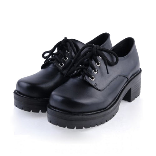 Vintage Style Shoes with a Modern Fit