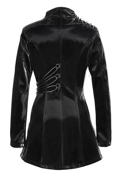Finely Styled Coat with a Classic Vintage Look