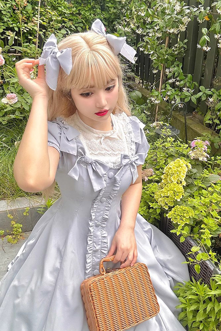 Vintage Style Dress with a Modern Fit