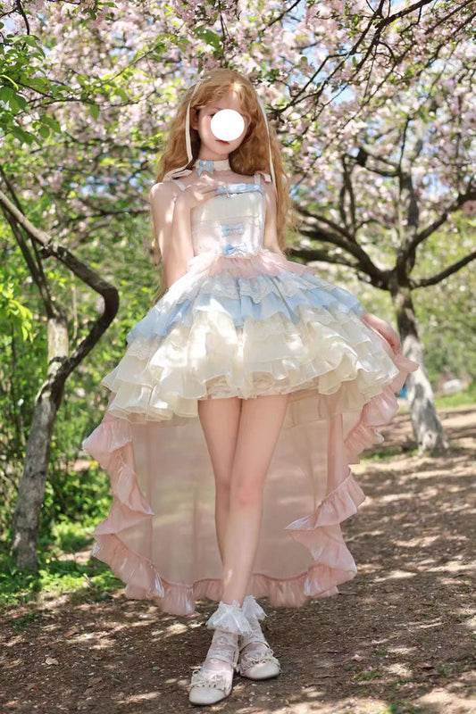 Subtly Elegant Dress with a Refined Vintage Look