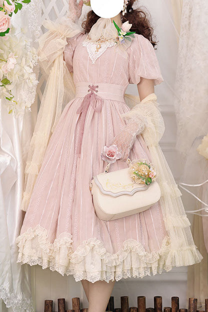 Classic Vintage Dress with a Flattering Fit