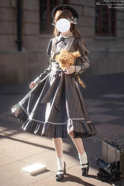 Classic Designed Dress in a Timeless Cut