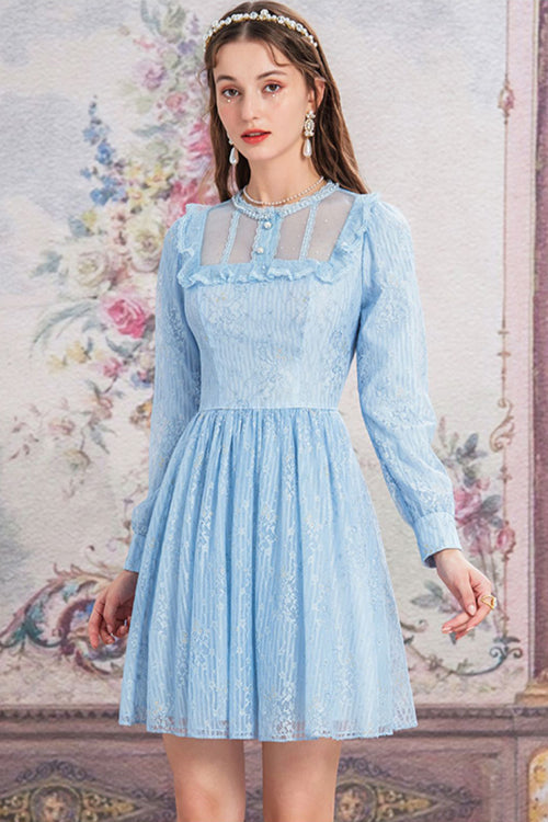 Finely Styled Dress with a Classic Vintage Look