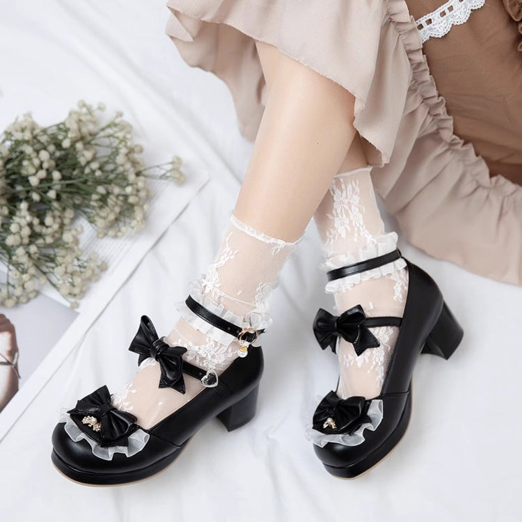 Vintage Style Shoes with a Modern Fit