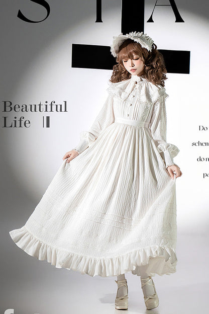 Vintage Style Dress with a Modern Fit