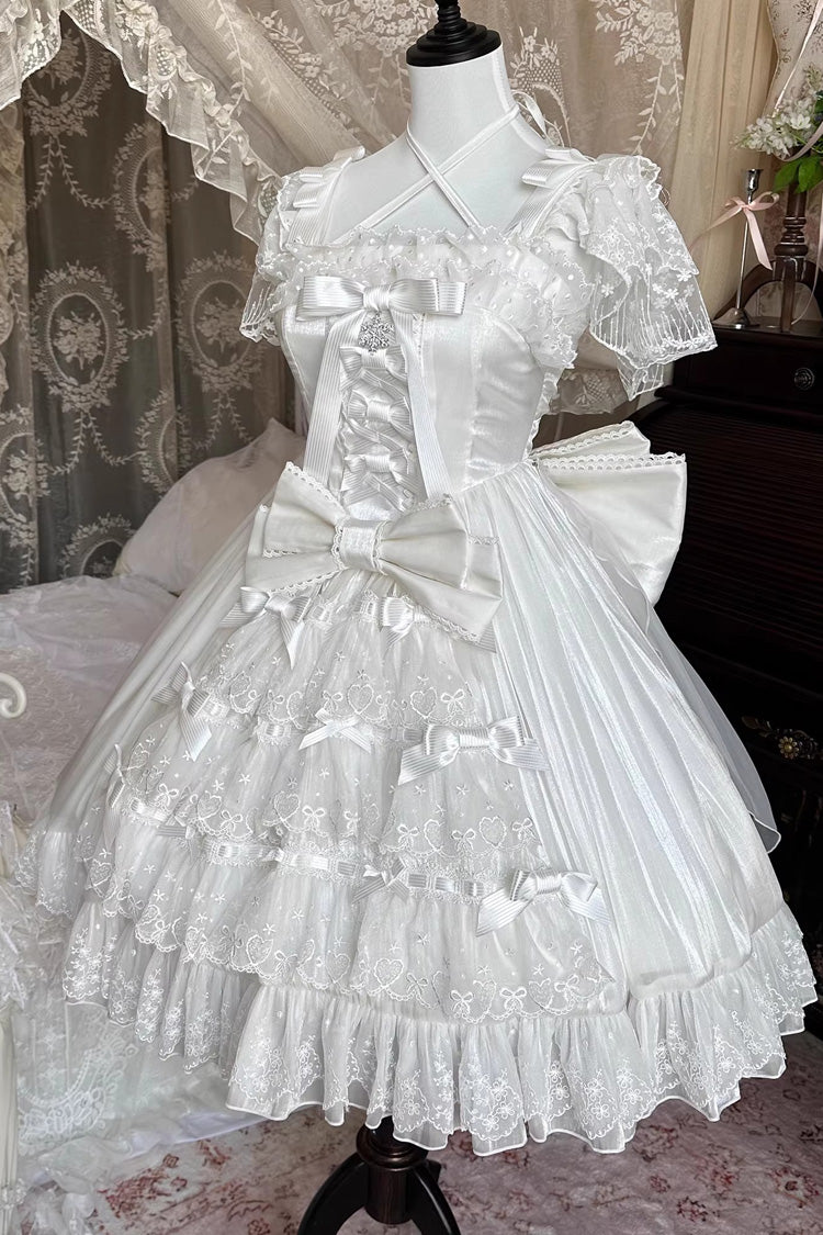 Subtly Elegant Dress with a Refined Vintage Look
