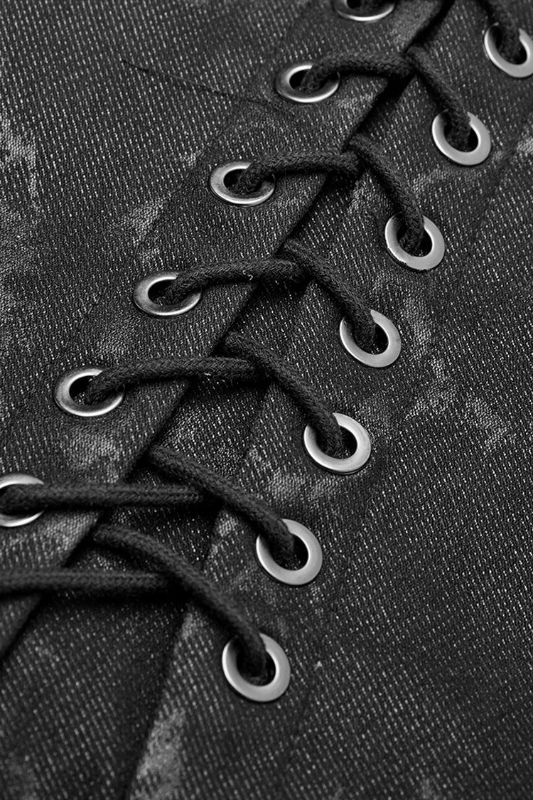 Finely Styled Garment with a Classic Vintage Look