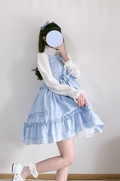 Subtly Elegant Dress with a Refined Vintage Look