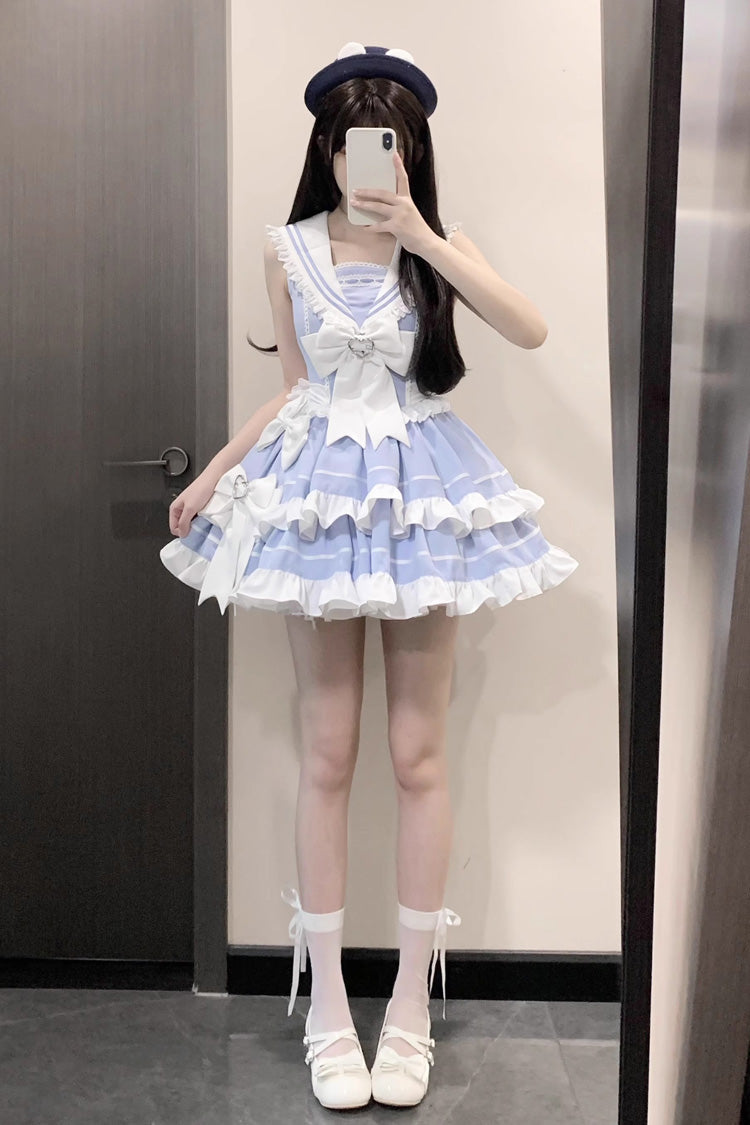 Finely Styled Dress with a Classic Vintage Look