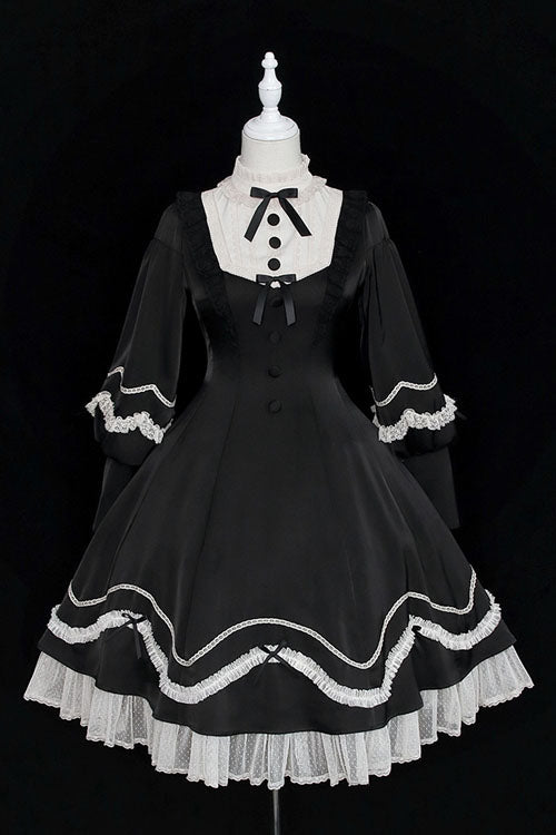 Classic Vintage Dress with a Flattering Fit
