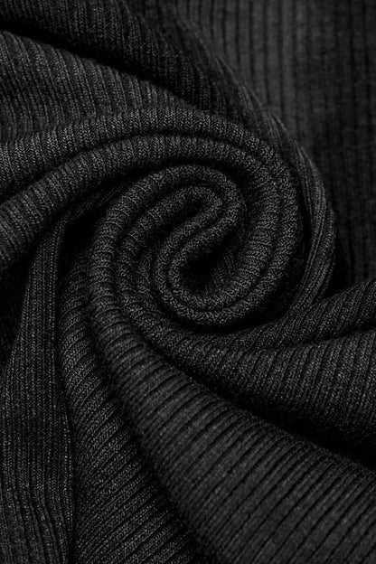 Effortlessly Elegant Garment with a Timeless Design