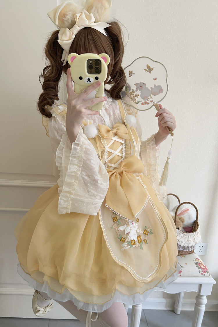 Subtly Elegant Dress with a Refined Vintage Look