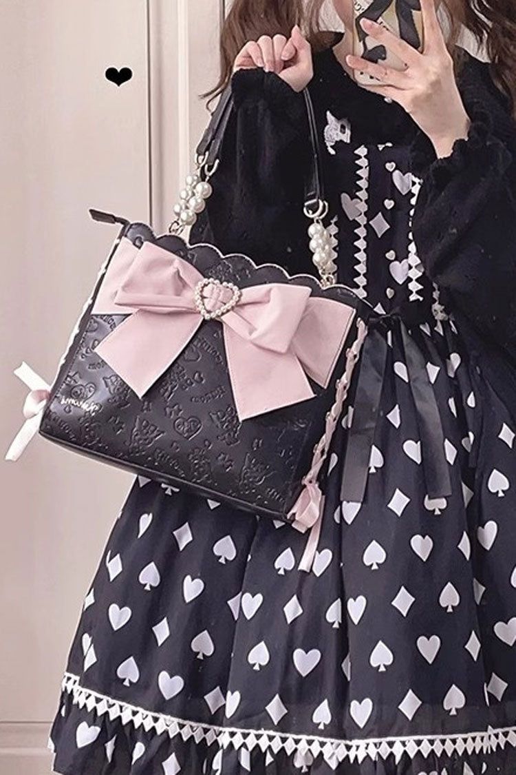 Casually Elegant Bag with a Refined Edge