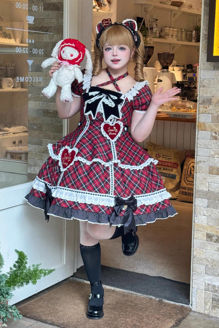Classic Vintage Dress with a Flattering Fit