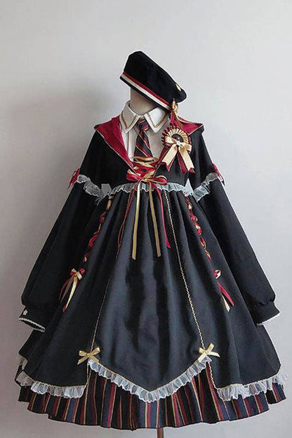 Finely Styled Dress with a Classic Vintage Look