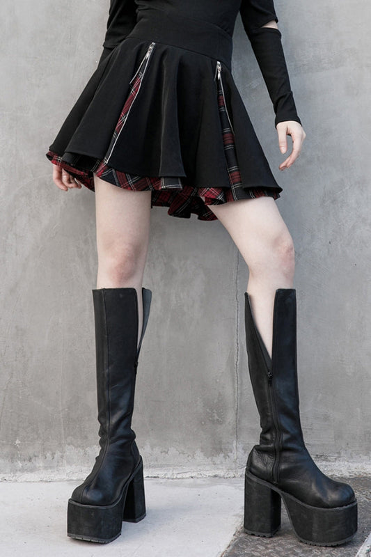 Effortlessly Elegant Garment with a Timeless Design