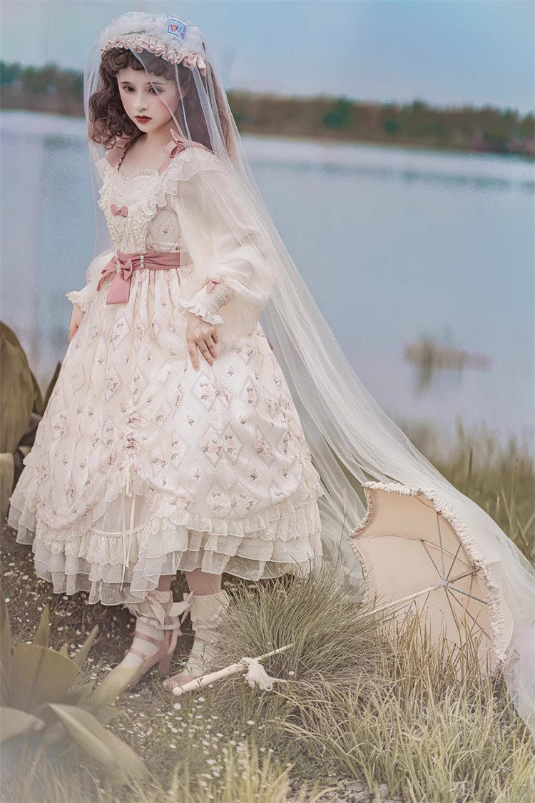 Vintage Style Dress with a Modern Fit