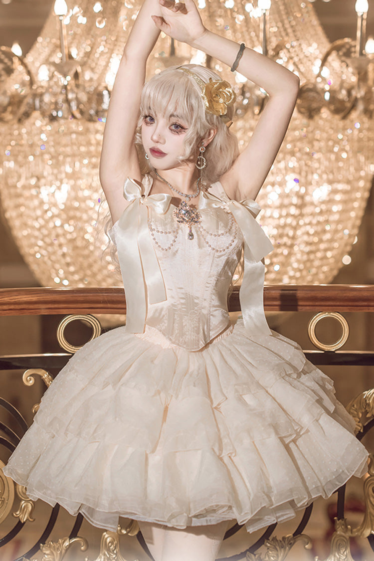 Finely Styled Dress with a Classic Vintage Look