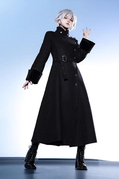 Effortlessly Elegant Coat with a Timeless Design