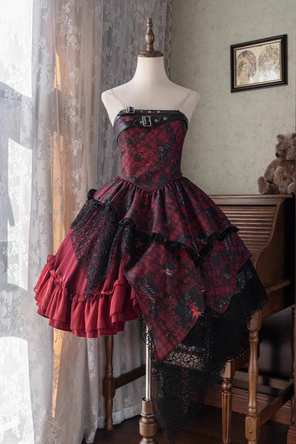 Subtly Elegant Dress with a Refined Vintage Look