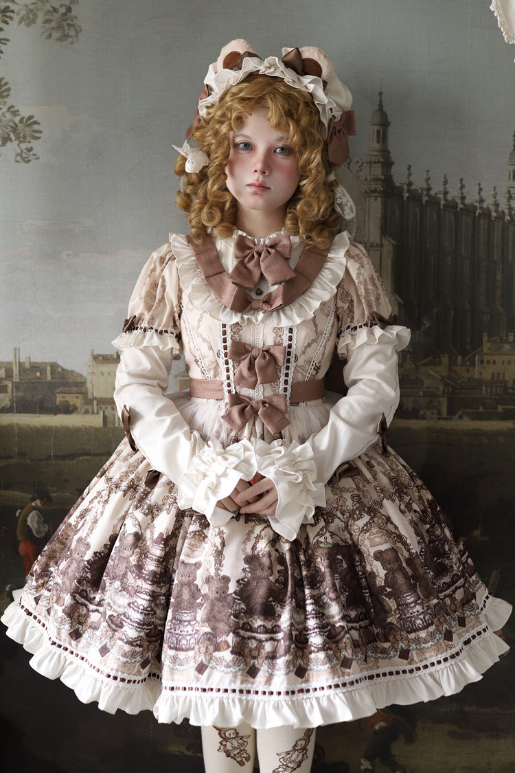Finely Styled Dress with a Classic Vintage Look