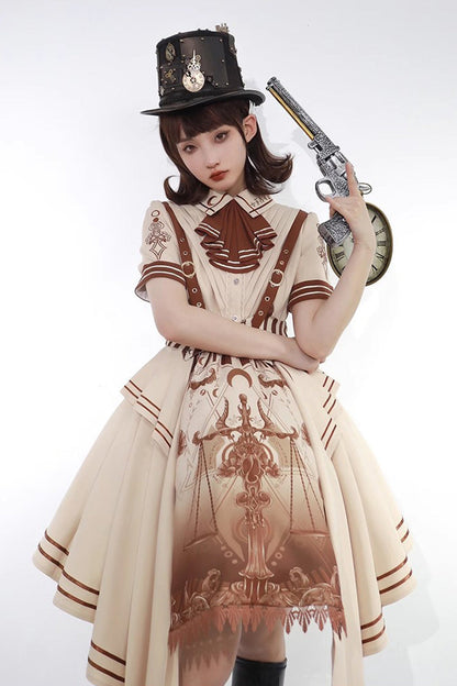 Finely Styled Dress with a Classic Vintage Look