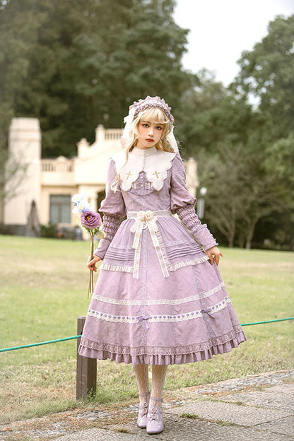 Classic Designed Dress in a Timeless Cut