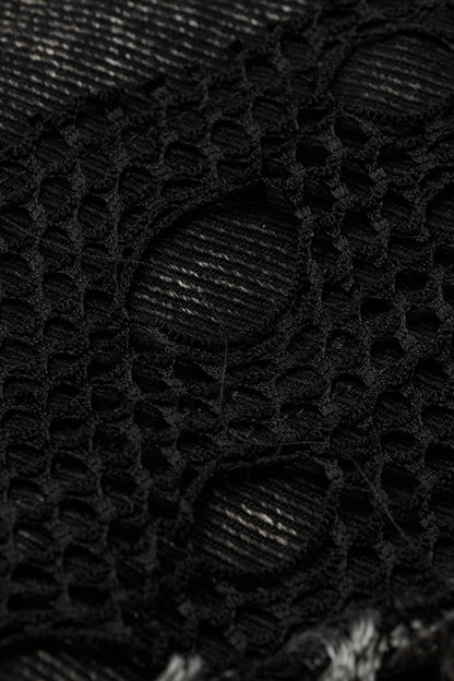 Effortlessly Elegant Garment with a Timeless Design
