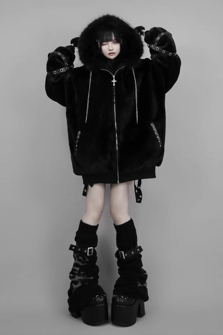 Beautifully Crafted Coat in a Classic Style