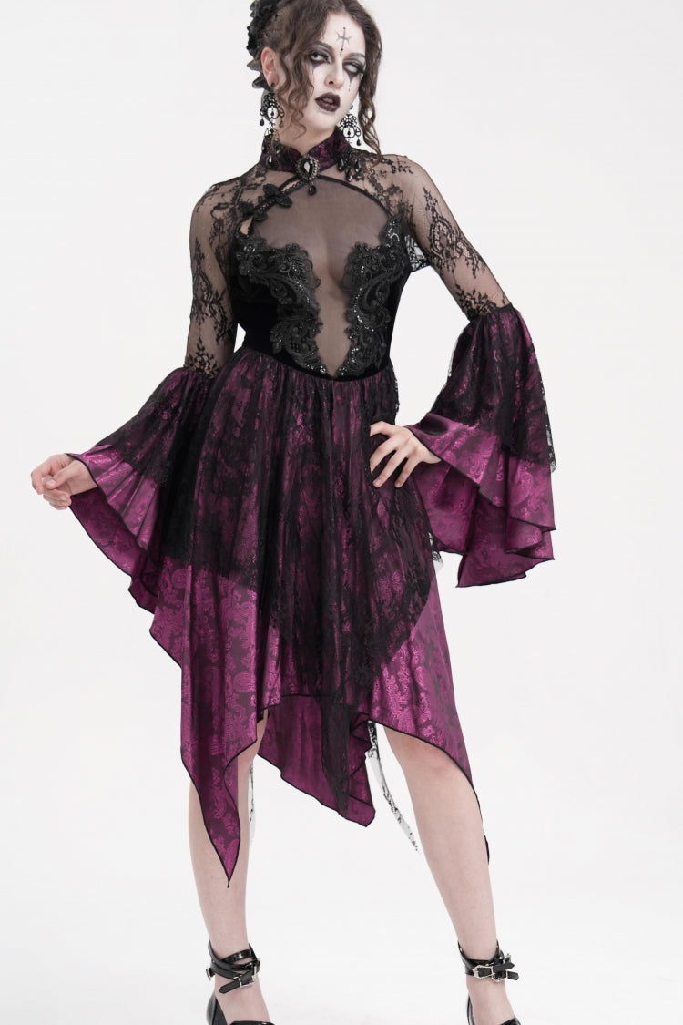 Finely Styled Dress with a Classic Vintage Look