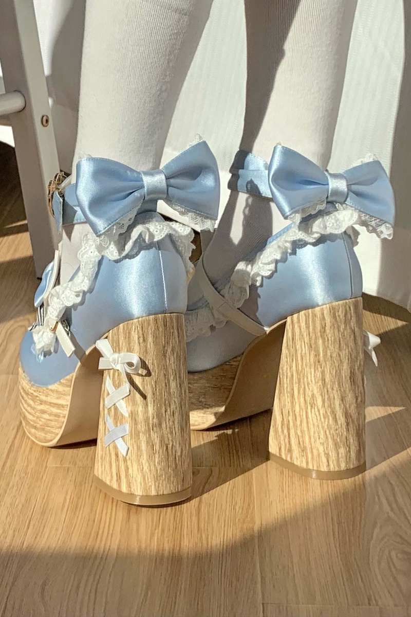 Alice's Adventure Retro Doll Lolita Heels