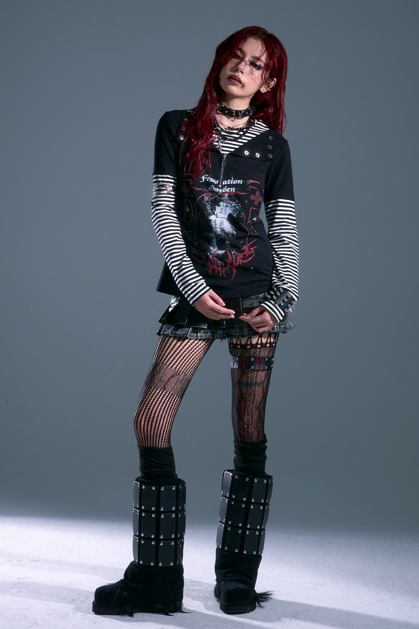 Dark Punk Border Top
