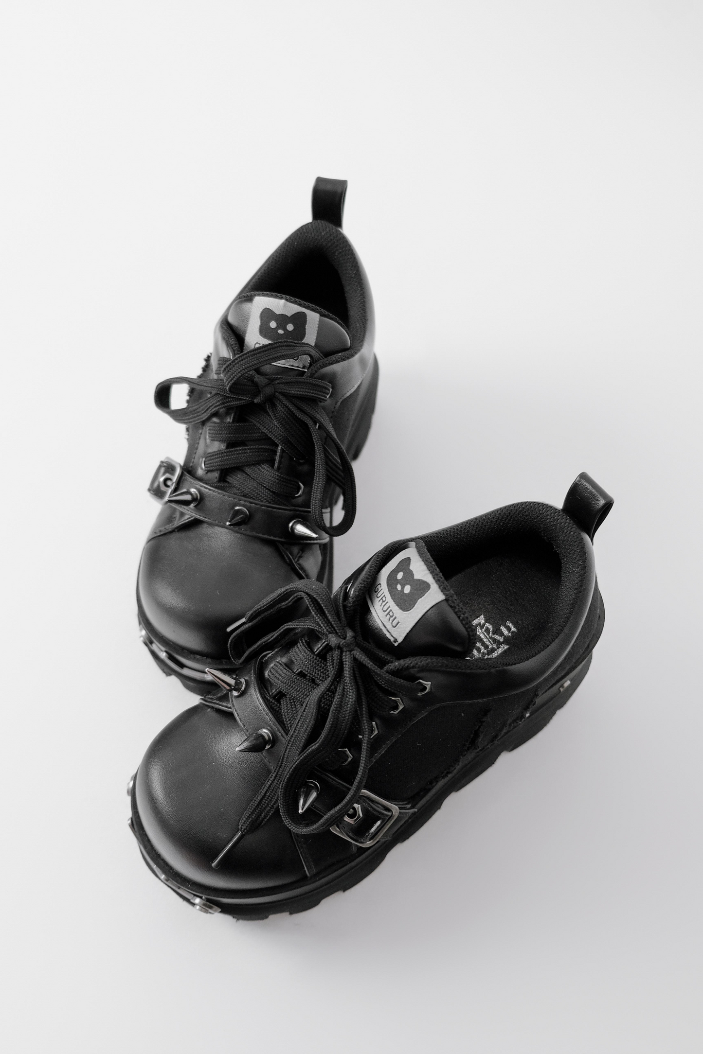 Y2k Subculture Rivet Platform Sneakers