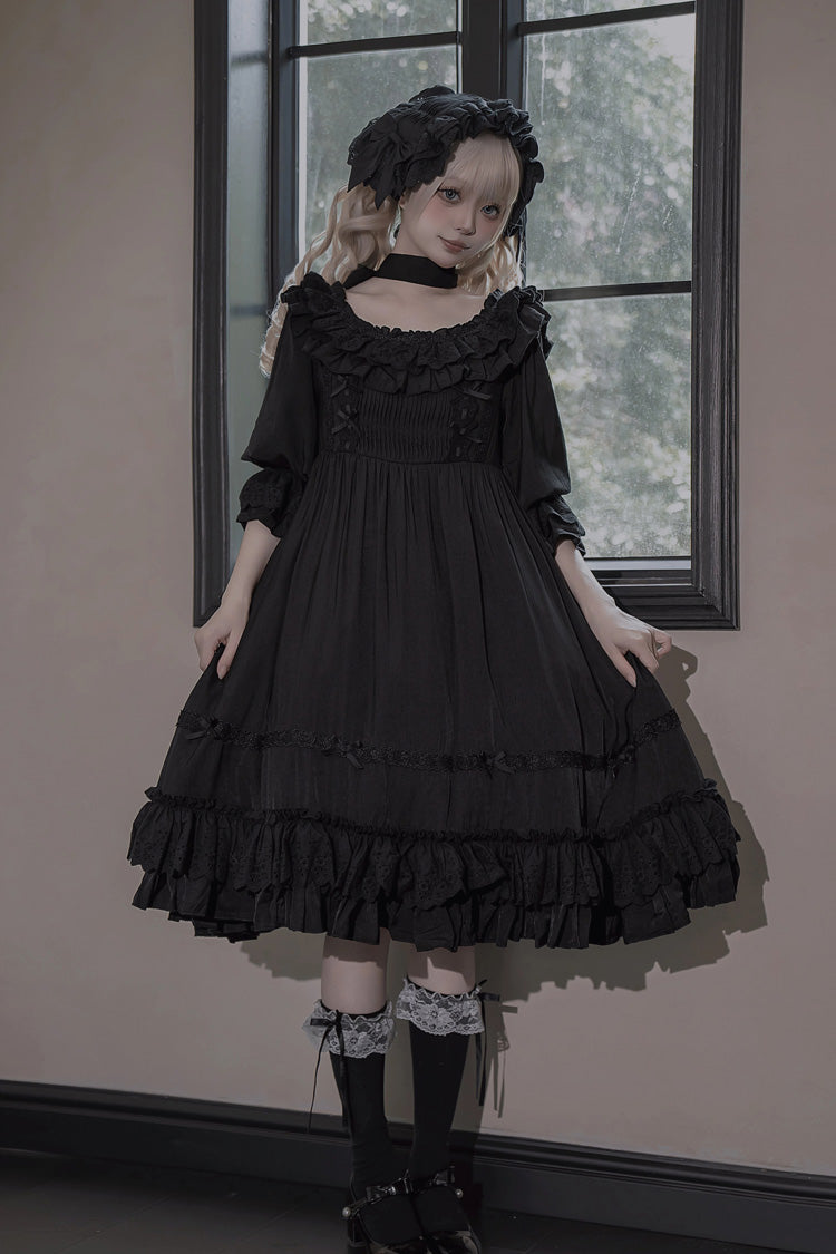 Effortlessly Elegant Dress with a Timeless Design