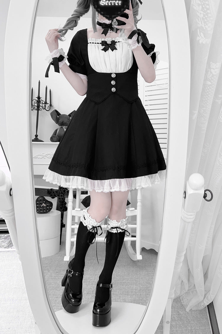 Finely Styled Dress with a Classic Vintage Look