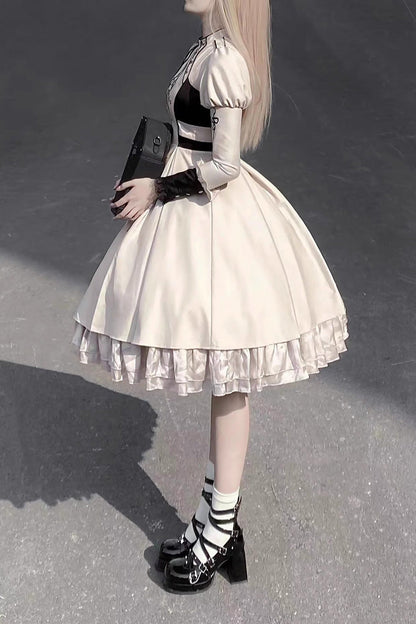 Beautifully Crafted Dress in a Classic Style