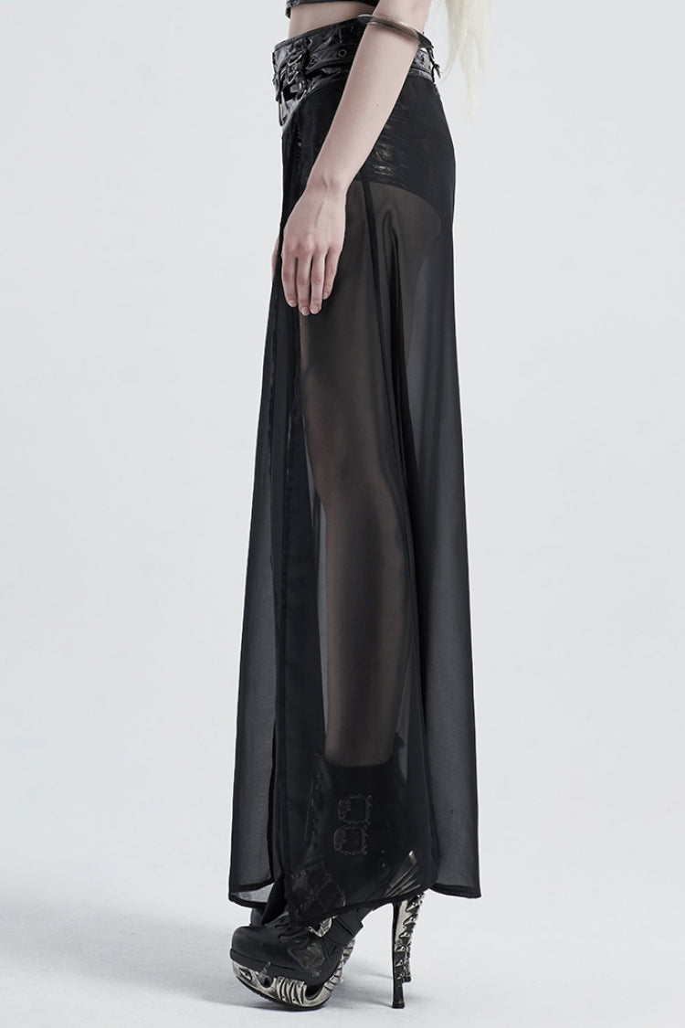 Finely Styled Garment with a Classic Vintage Look