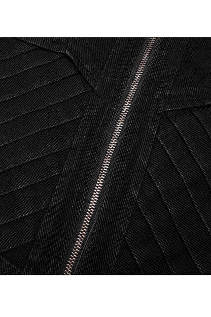 Casually Elegant Garment with a Refined Edge