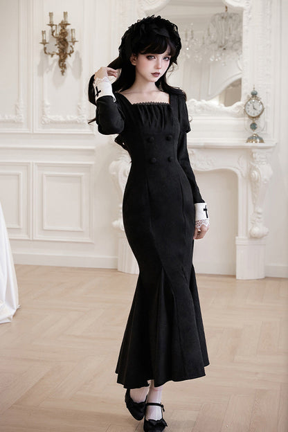 Classic Designed Dress in a Timeless Cut