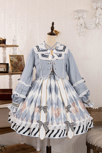 Finely Styled Dress with a Classic Vintage Look