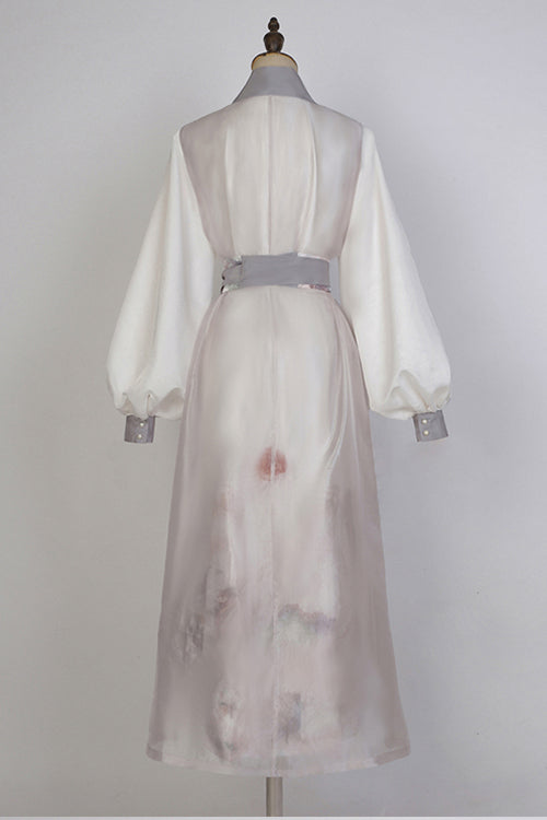 Subtly Elegant Dress with a Refined Vintage Look