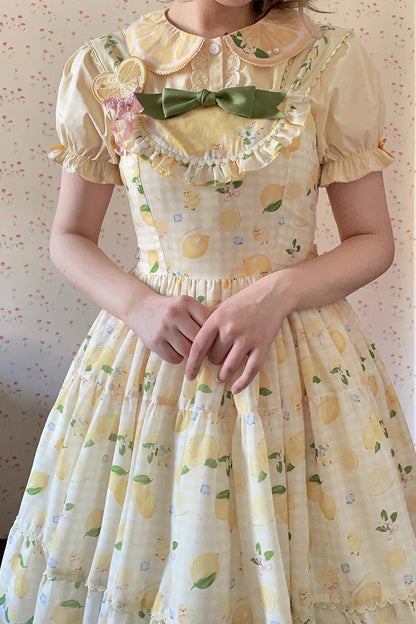 Finely Styled Dress with a Classic Vintage Look