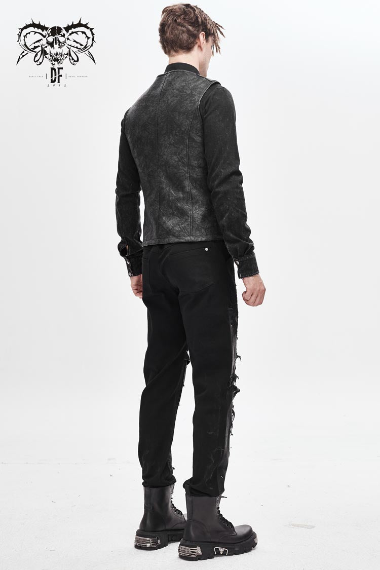 Beautifully Finished Coat in a Timeless Design