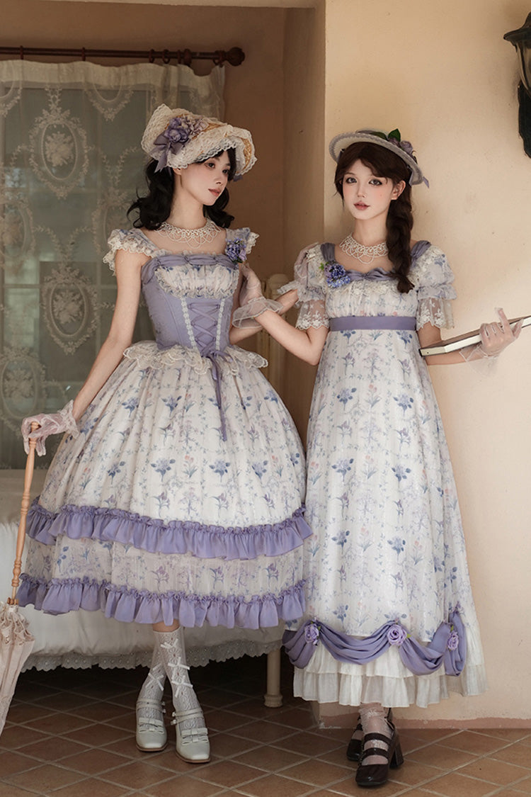 Finely Styled Dress with a Classic Vintage Look