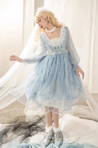 Subtly Elegant Dress with a Refined Vintage Look