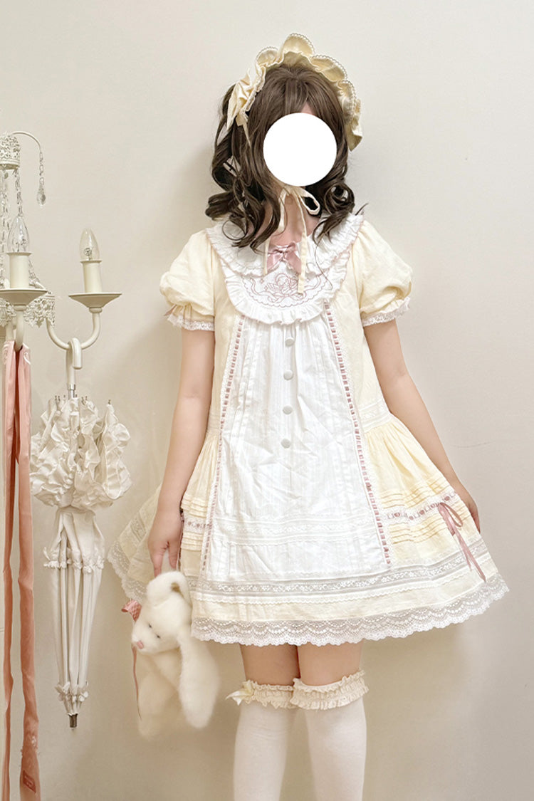 Finely Styled Dress with a Classic Vintage Look